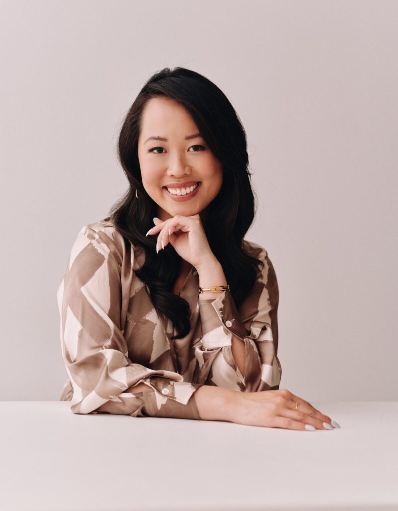 Ana Huang